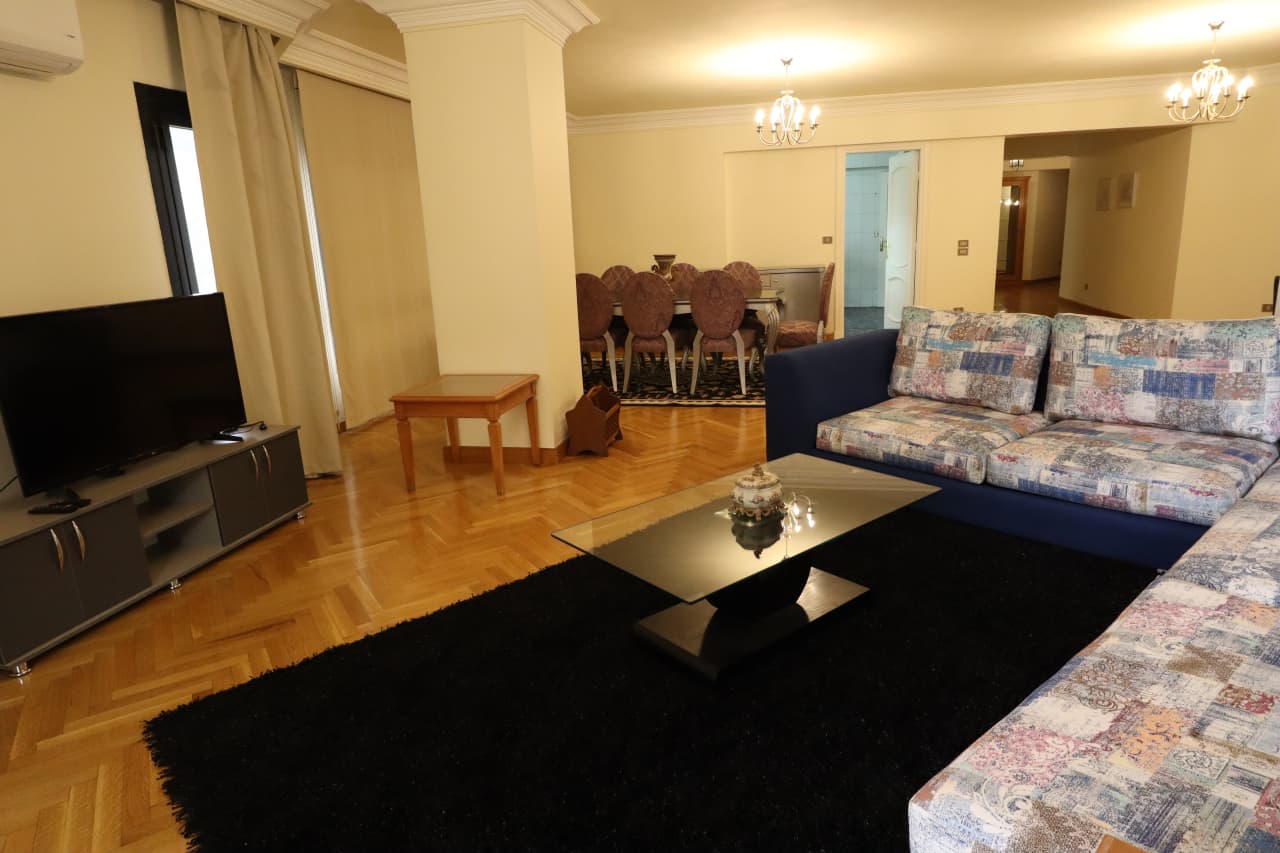 3 bedroom Apartment for rent in Sarayat