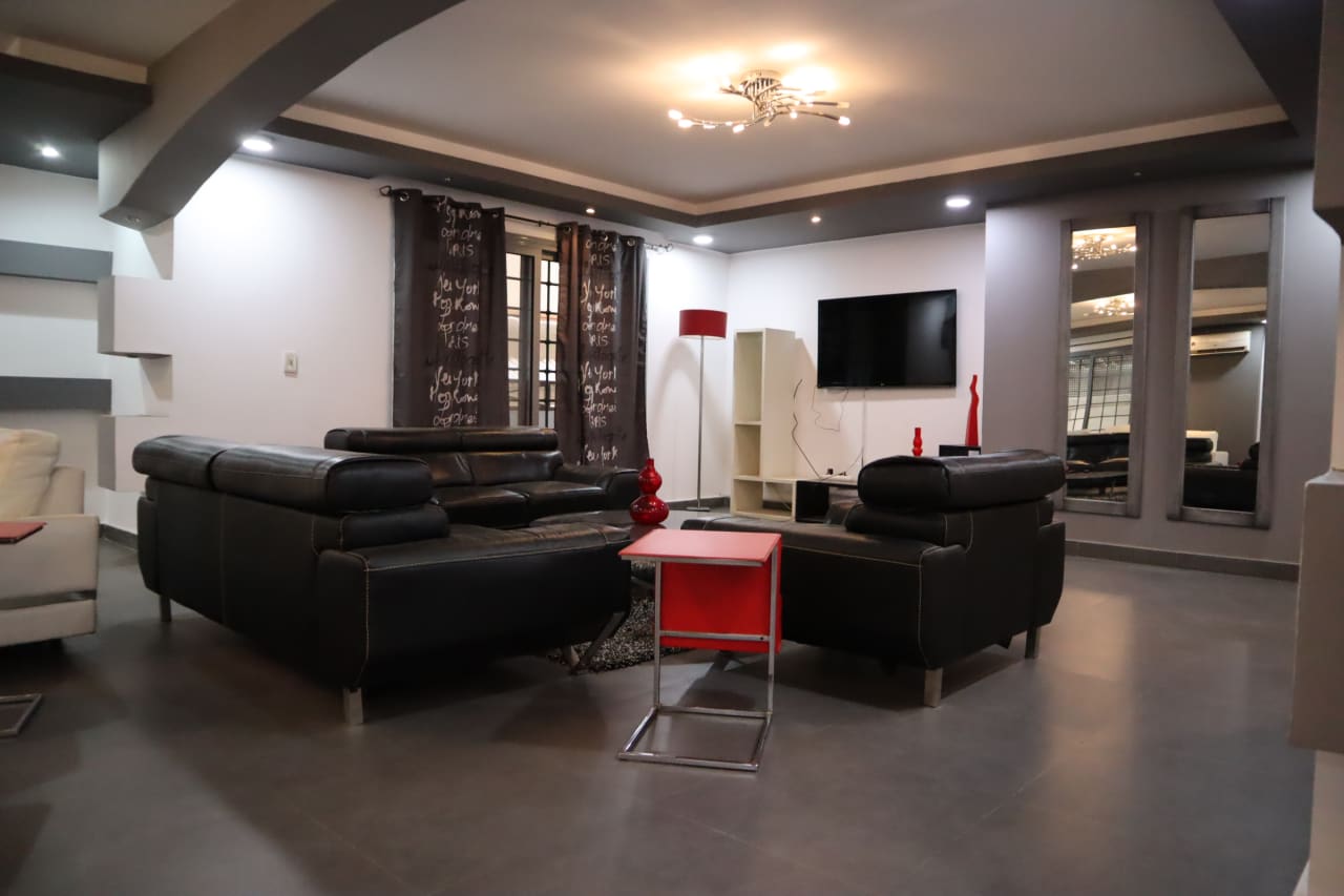 Amazing Ground Floor In Maadi Sarayat For Rent 
