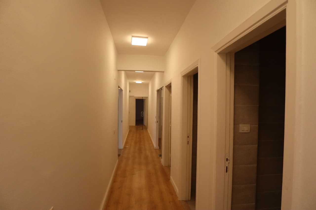 Administrative Office For Rent | 220m² | Degla. 