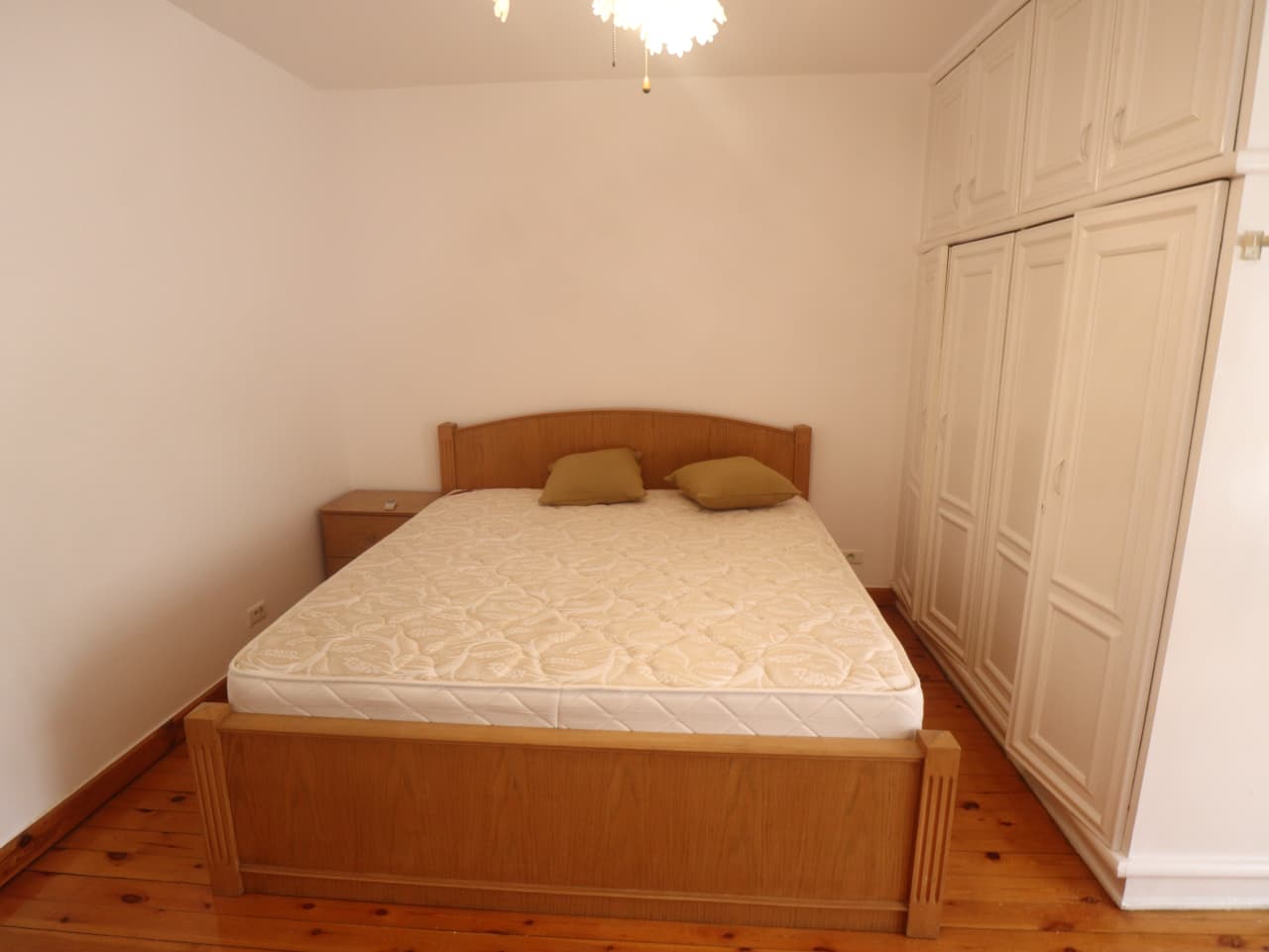 Sunny 4-Bedroom Furnished Apartment in Maadi Sarayat