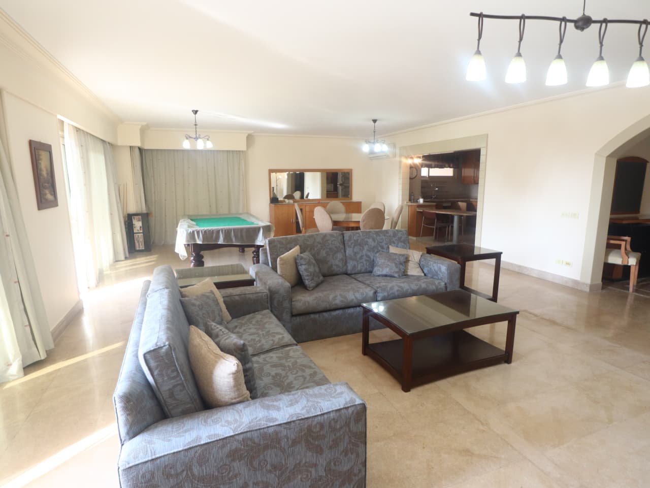 4 bedroom Apartment for rent in Degla