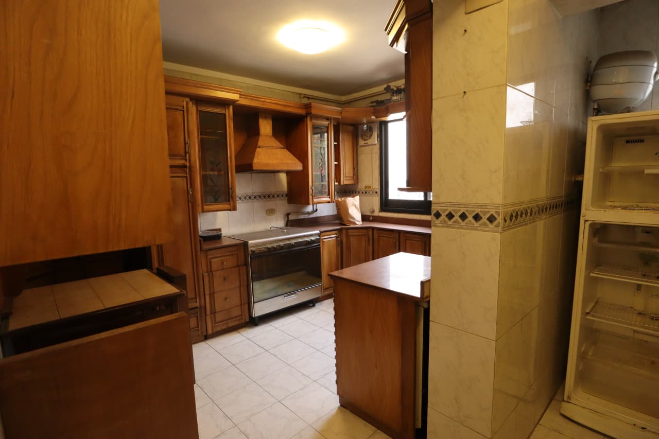 4 BR Apartment in Maadi Sarayat - 270 sqm 