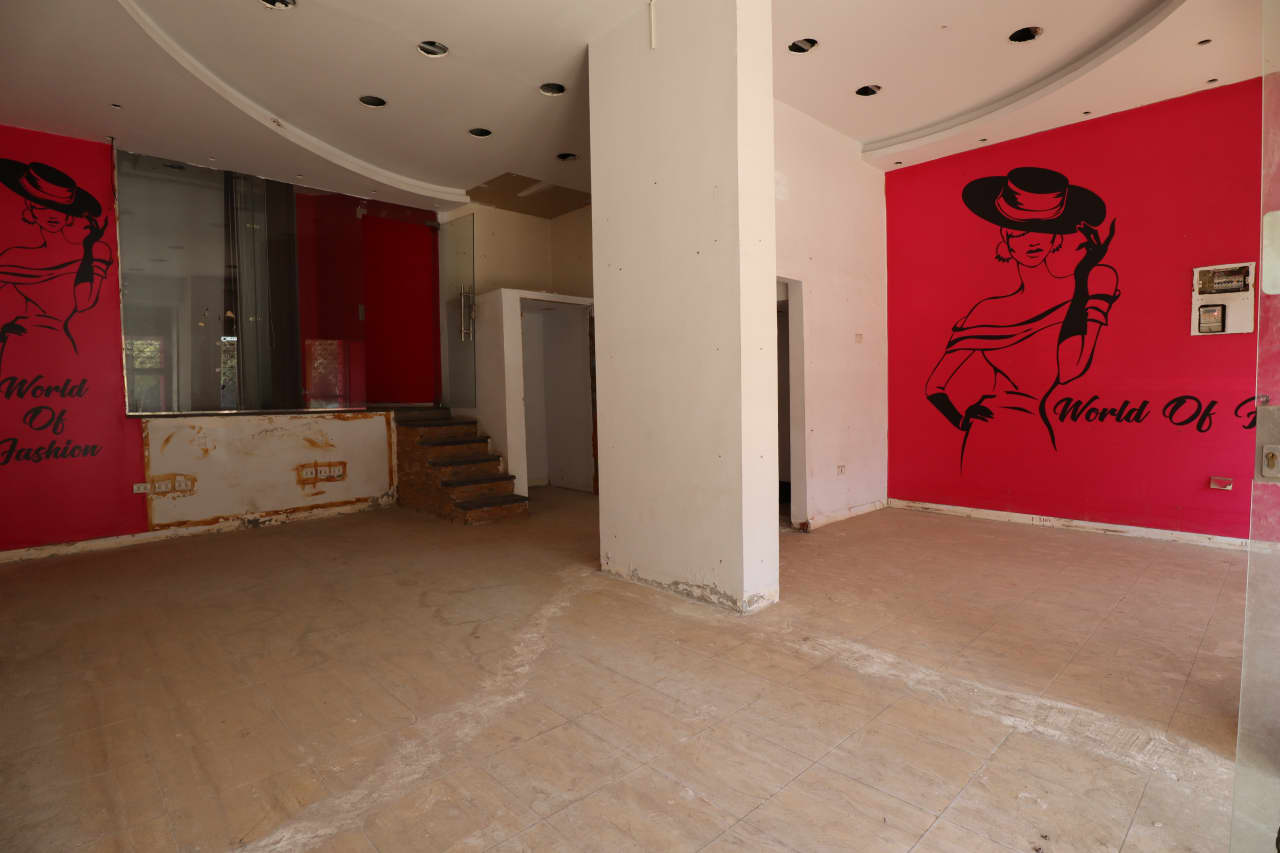 1 bedroom Shop for rent