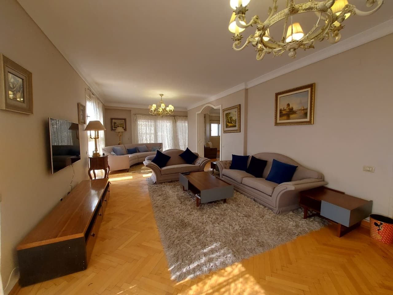 Bright And Charming Furnished Apartment In Zamalek.