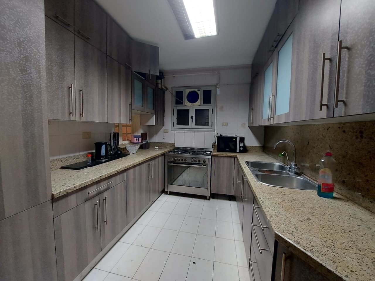 Bright And Charming Furnished Apartment In Zamalek.