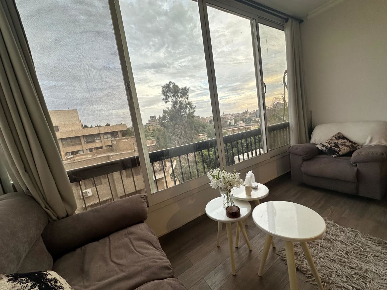 Sunny 3BR Apartment with Spacious Living Areas