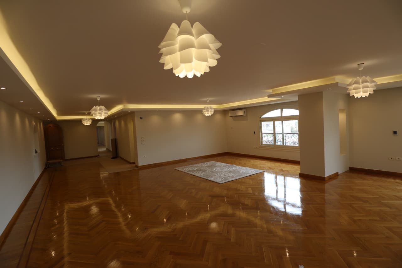 Semi Furnished Apartment In Maadi Sarayat For Rent with 350Sqm