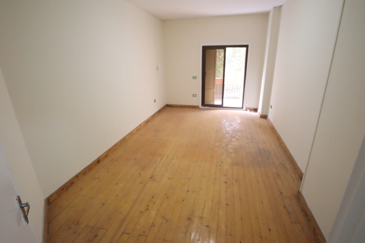 Administrative office for rent | 300 m² | El Maadi.