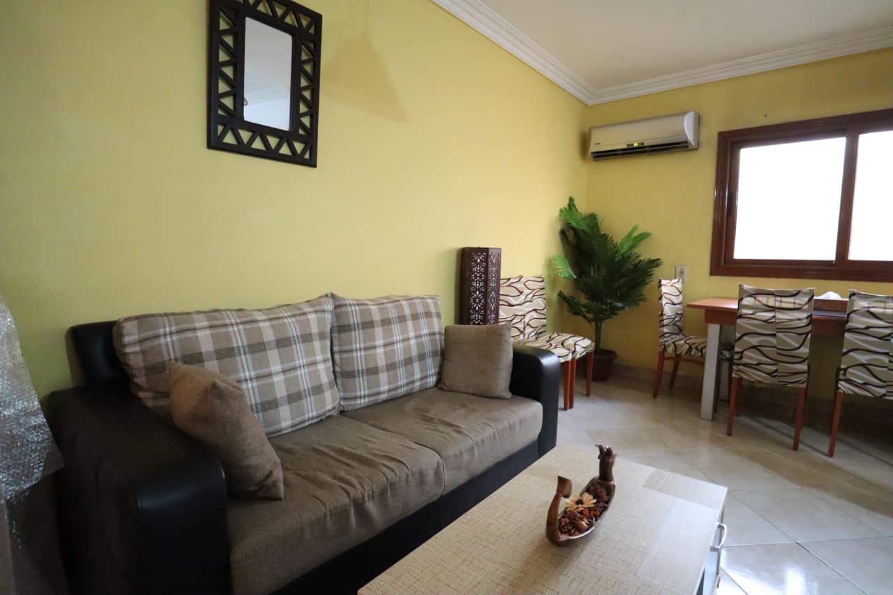 Furnished180 sqm Apartment in Prime Maadi