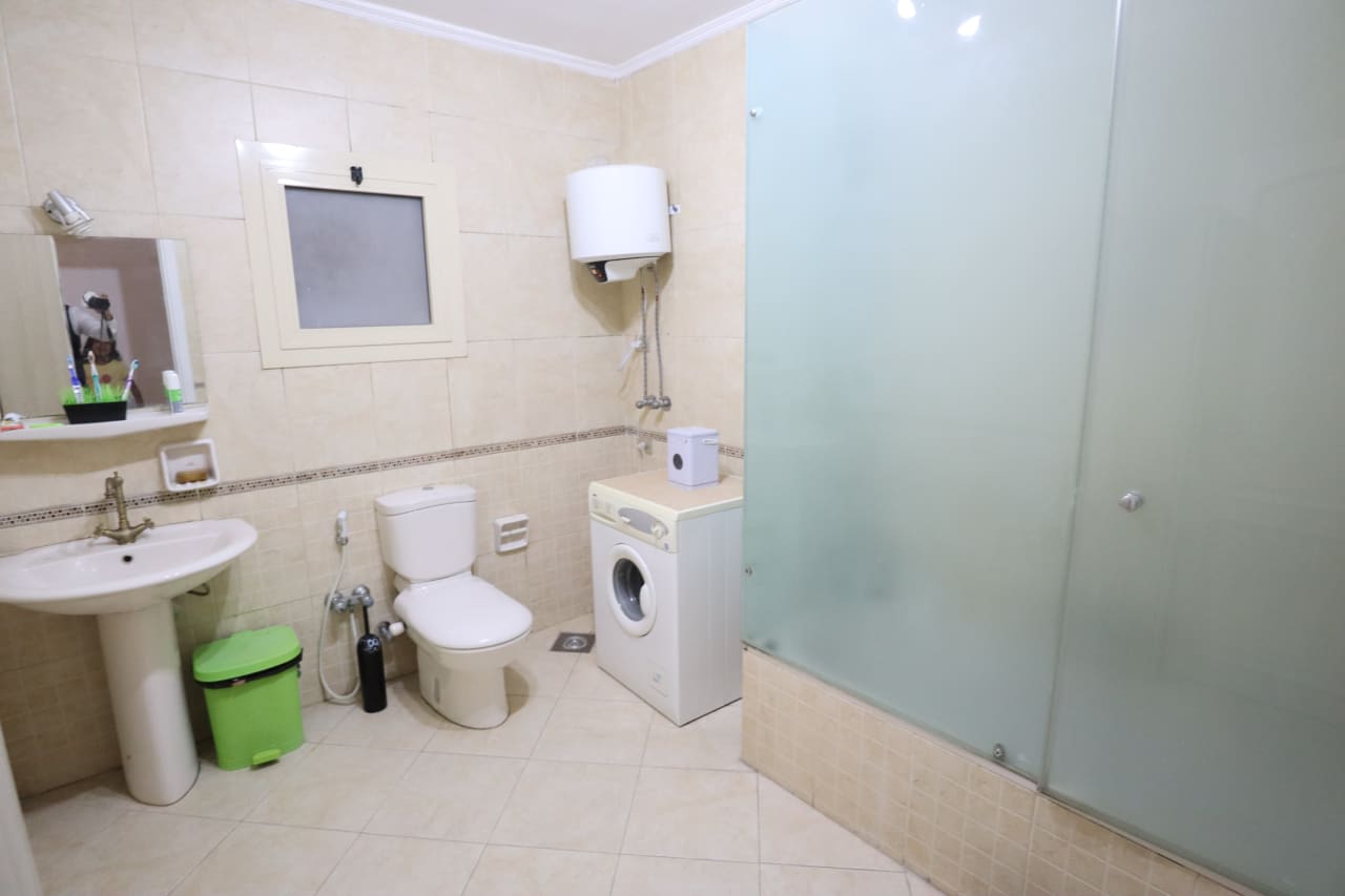 Furnished180 sqm Apartment in Prime Maadi