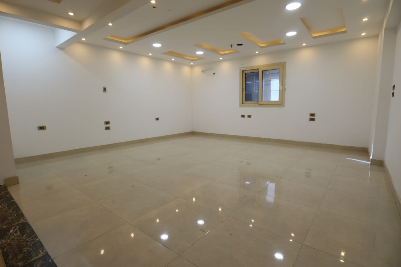 Administrative office for rent | 880 m² | zahraa El Maadi.