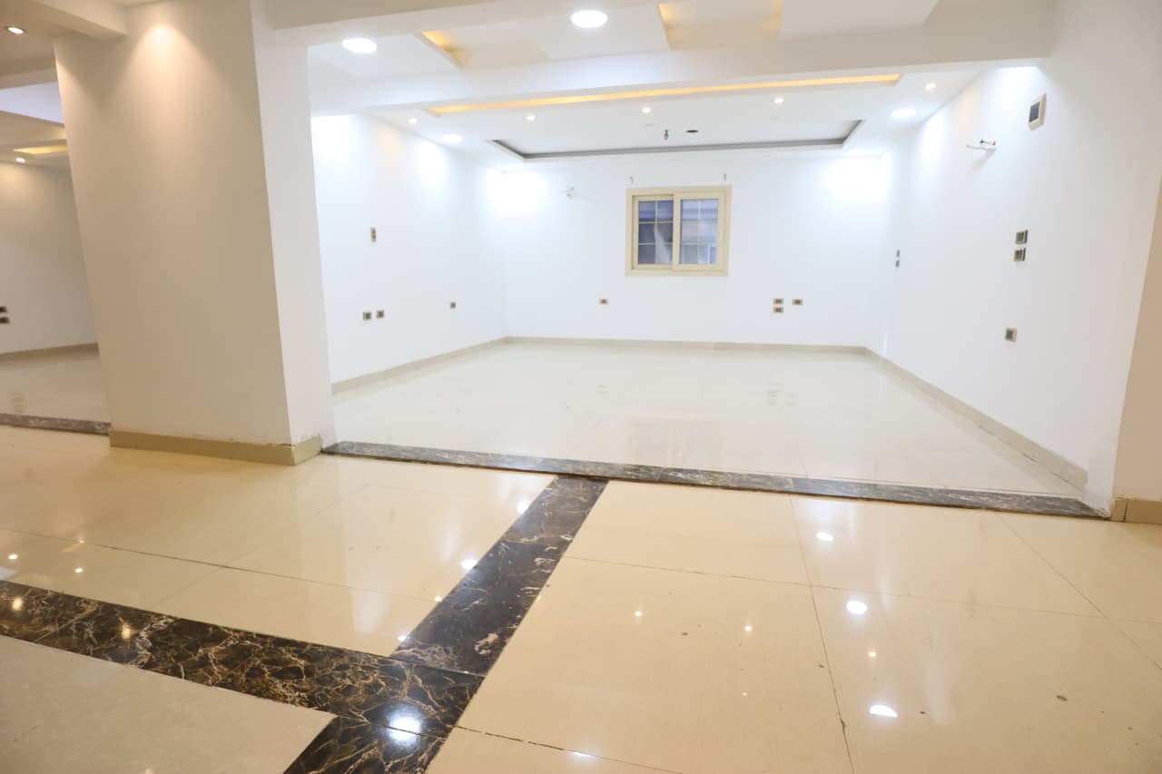 Administrative office for rent | 880 m² | zahraa El Maadi.