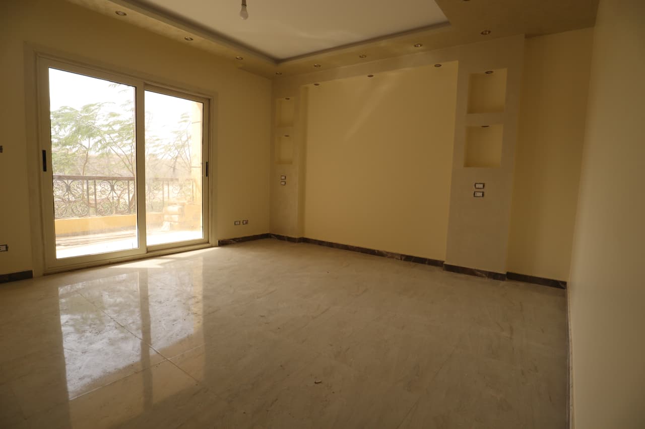 Semi Furnished Apartment in Maadi - 180 sqm 