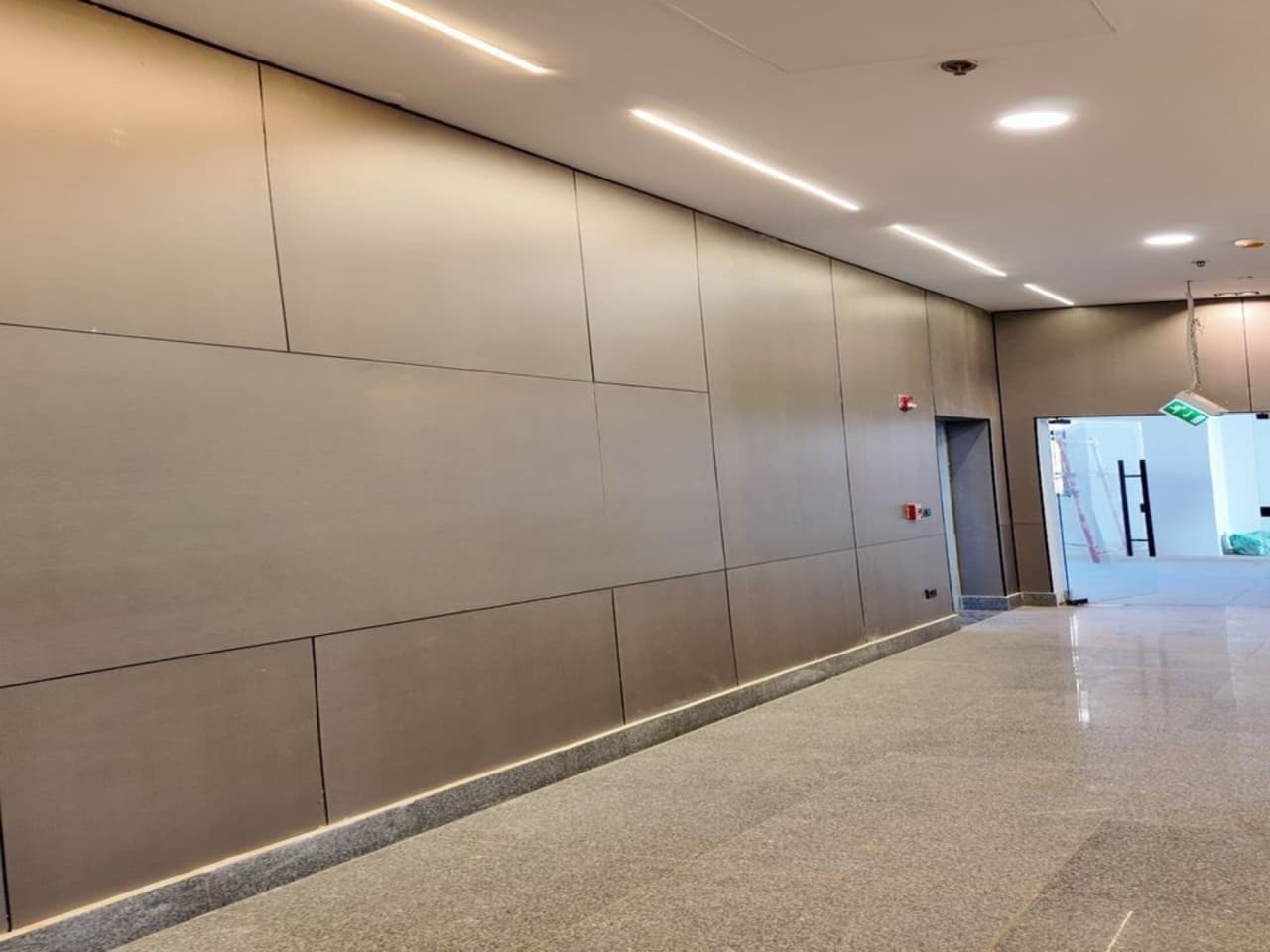 Administrative Space For Rent | 871m² | Moushir Mall | New Cairo.