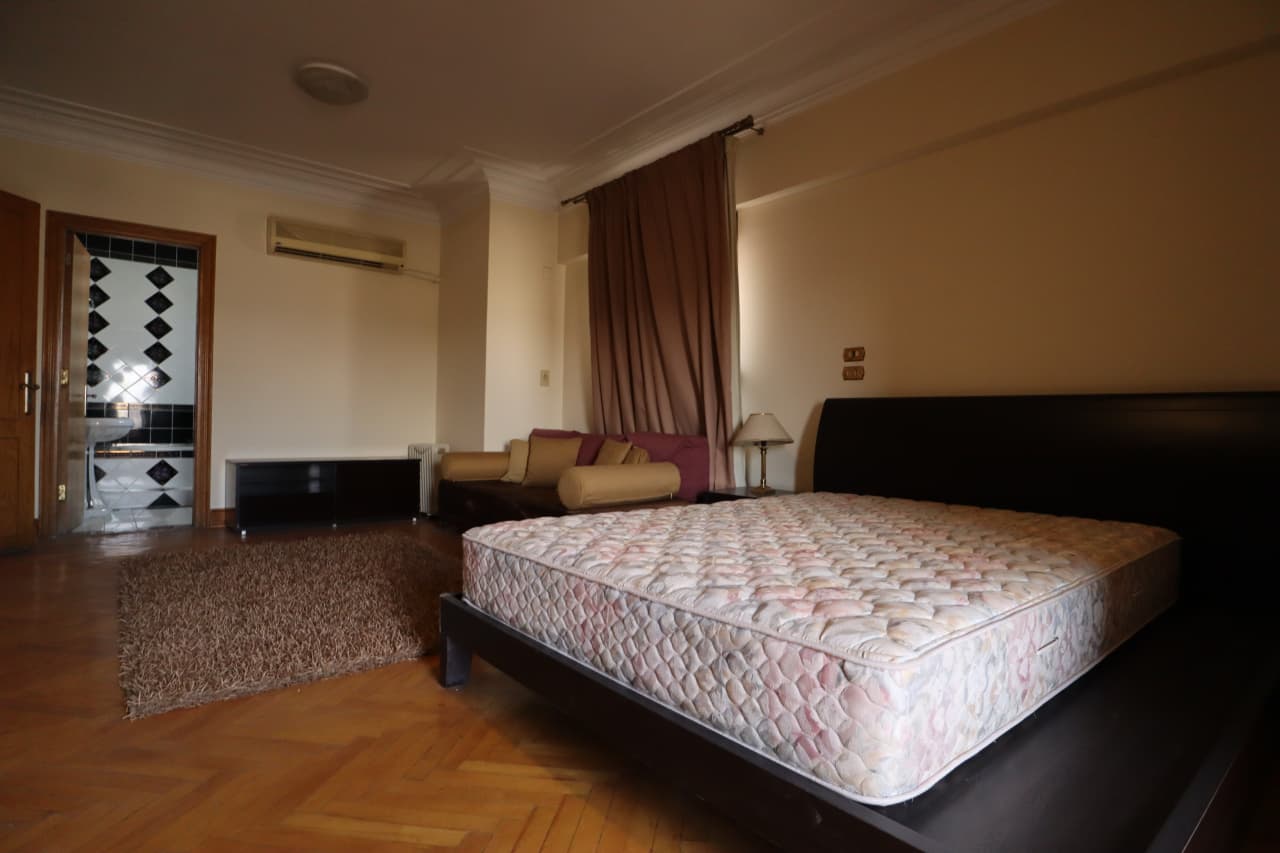 Exceptional 350 sqm Apartment in Maadi Degla