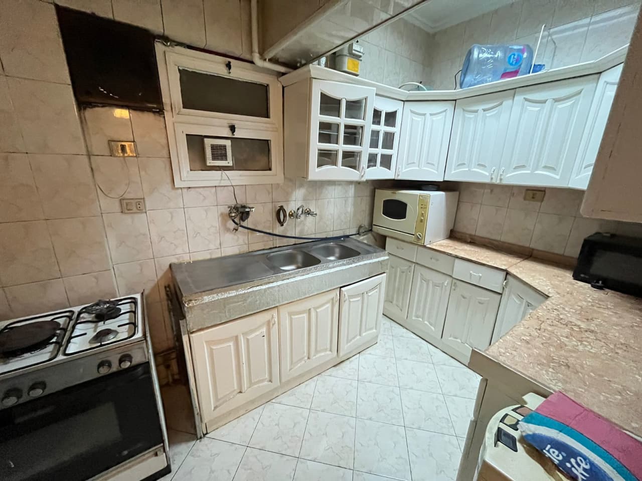 Charming 2-BR Furnished Apartment in Maadi