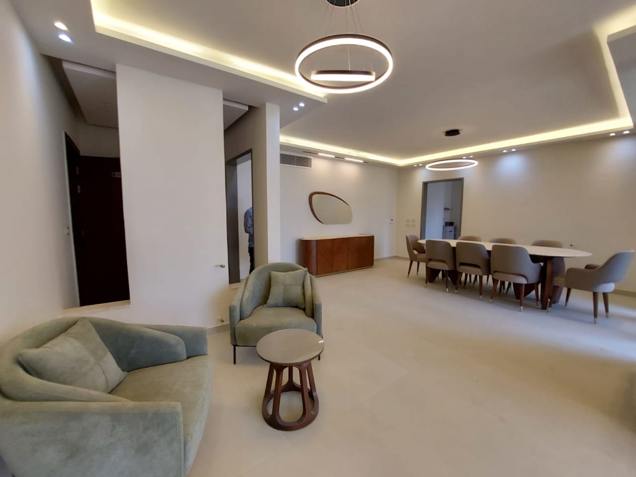 Furnished Apartment With Pool In New Cairo|200m²