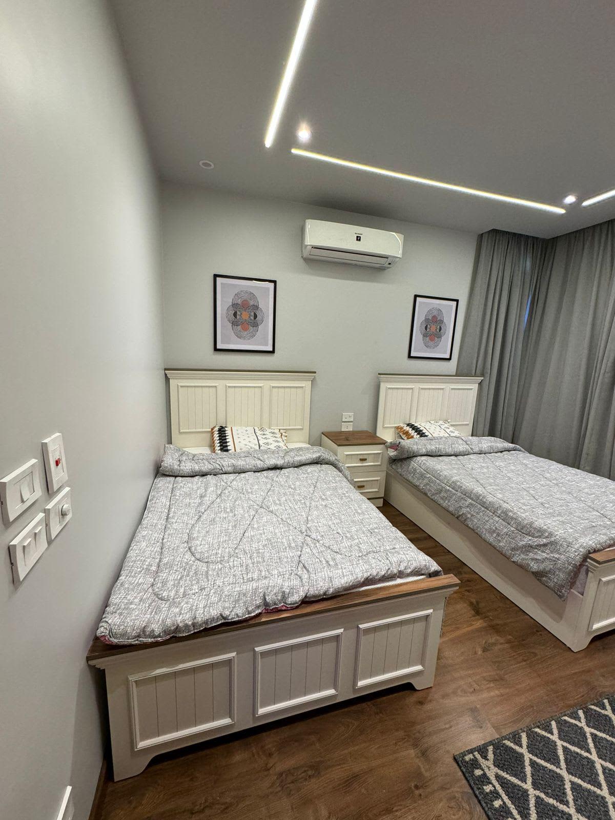 Fully Furnished Unit In New Cairo|187m²| Amazing View