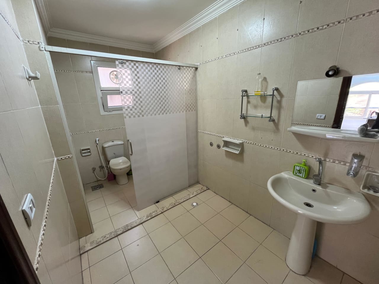 Administrative office for rent | 300 m² | El Maadi.