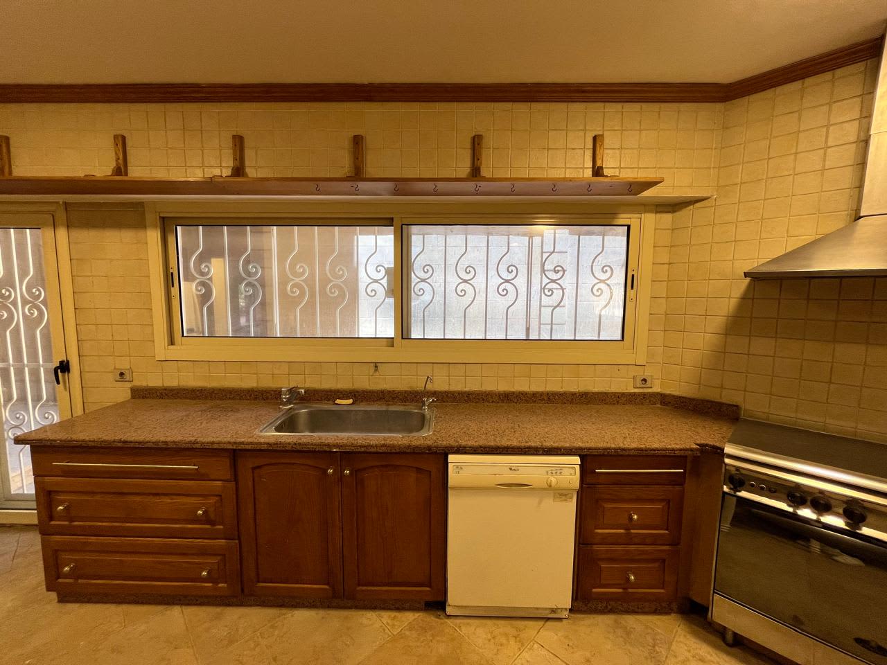 Semi Furnished GF For Rent In Maadi Sarayat Area