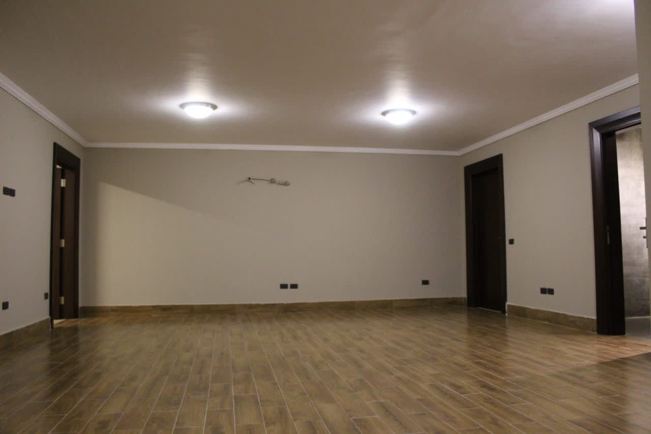 4-BR Villa on 1000 sqm Plot With Private Garden