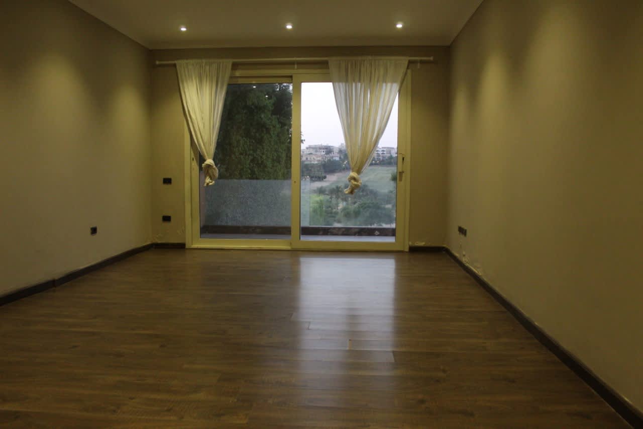 4-BR Villa on 1000 sqm Plot With Private Garden