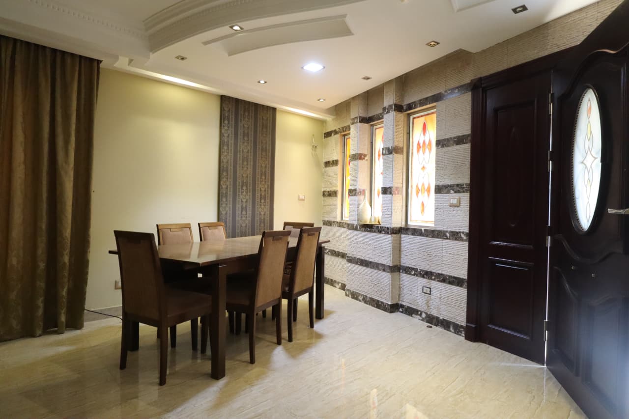 Beautifully Positioned Ground Floor Furnished Apartment for Rent.