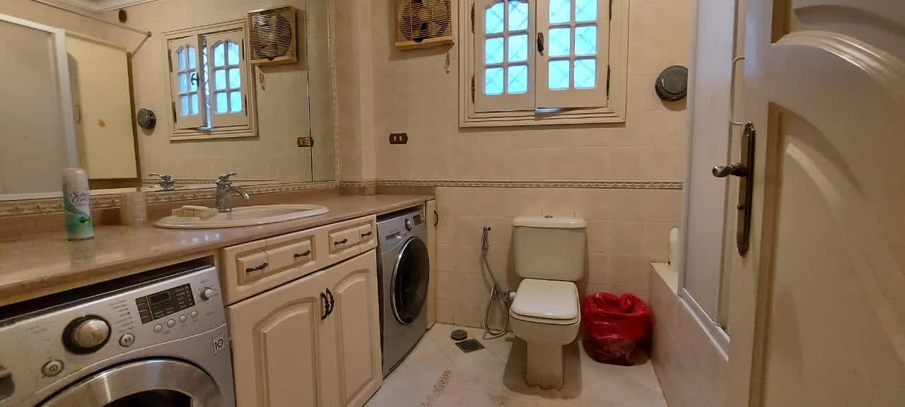 A Charming Penthouse Escape In The Heart Of Maadi Sarayat.