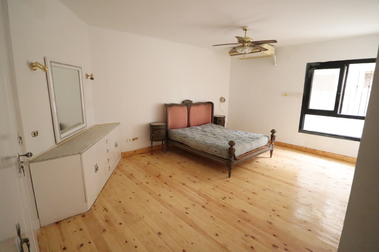 Peaceful Semi-Furnished Apartment Perfect for Everyday Living in Maadi Sarayat.
