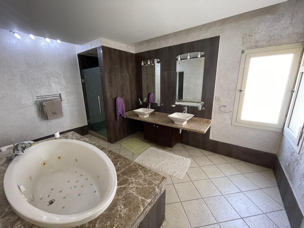 Furnished Apartment In Prime Location In Maadi Sarayat|500m²