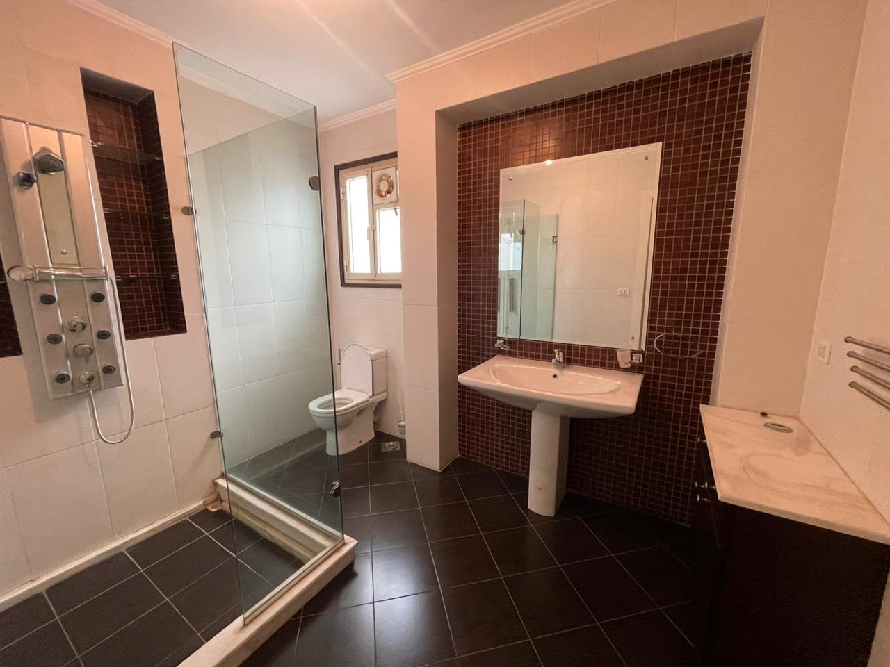 Furnished Apartment In Prime Location In Maadi Sarayat|500m²
