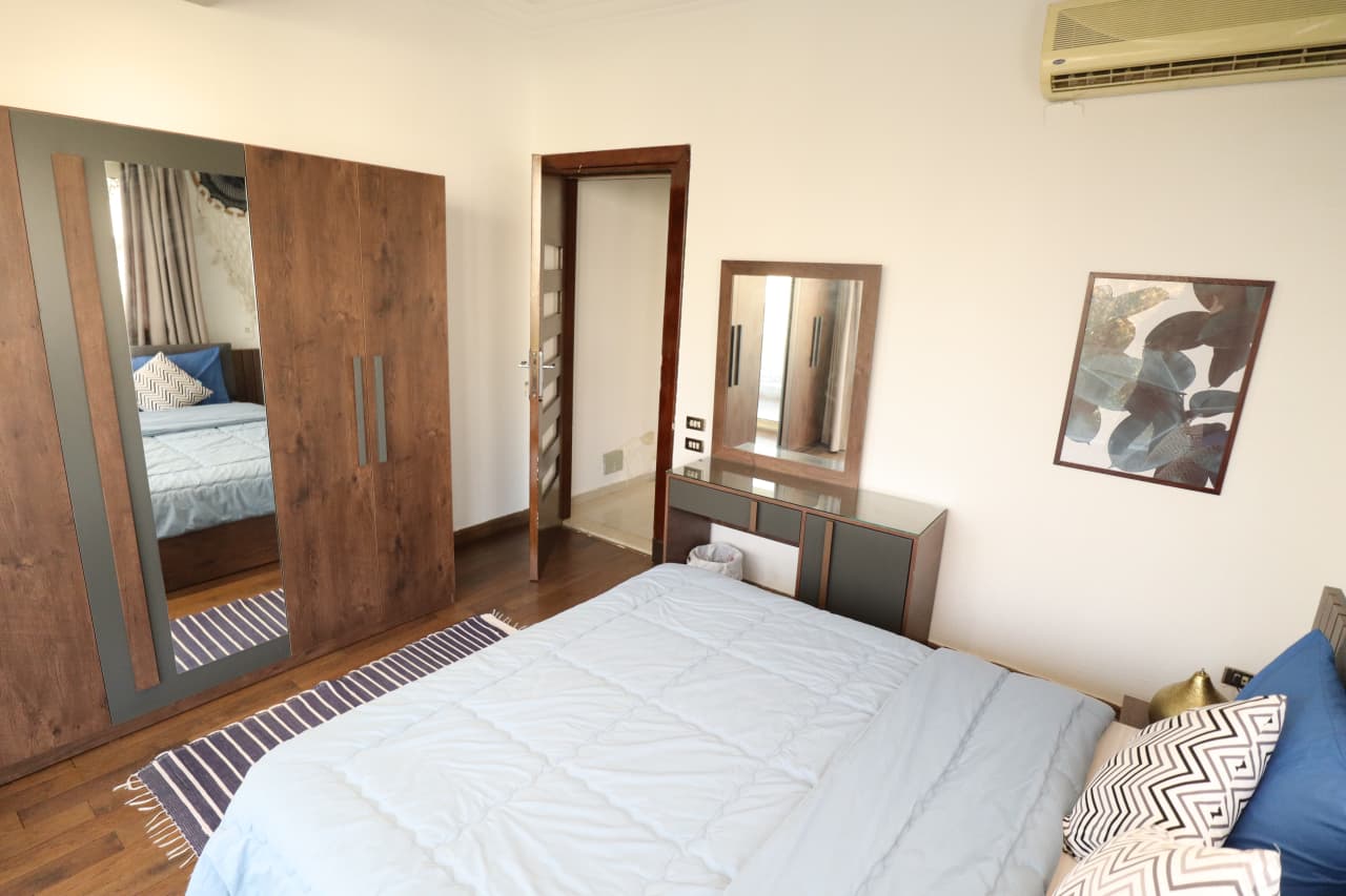 200 M2 Furnished 2 BR Apartment in Degla Maadi