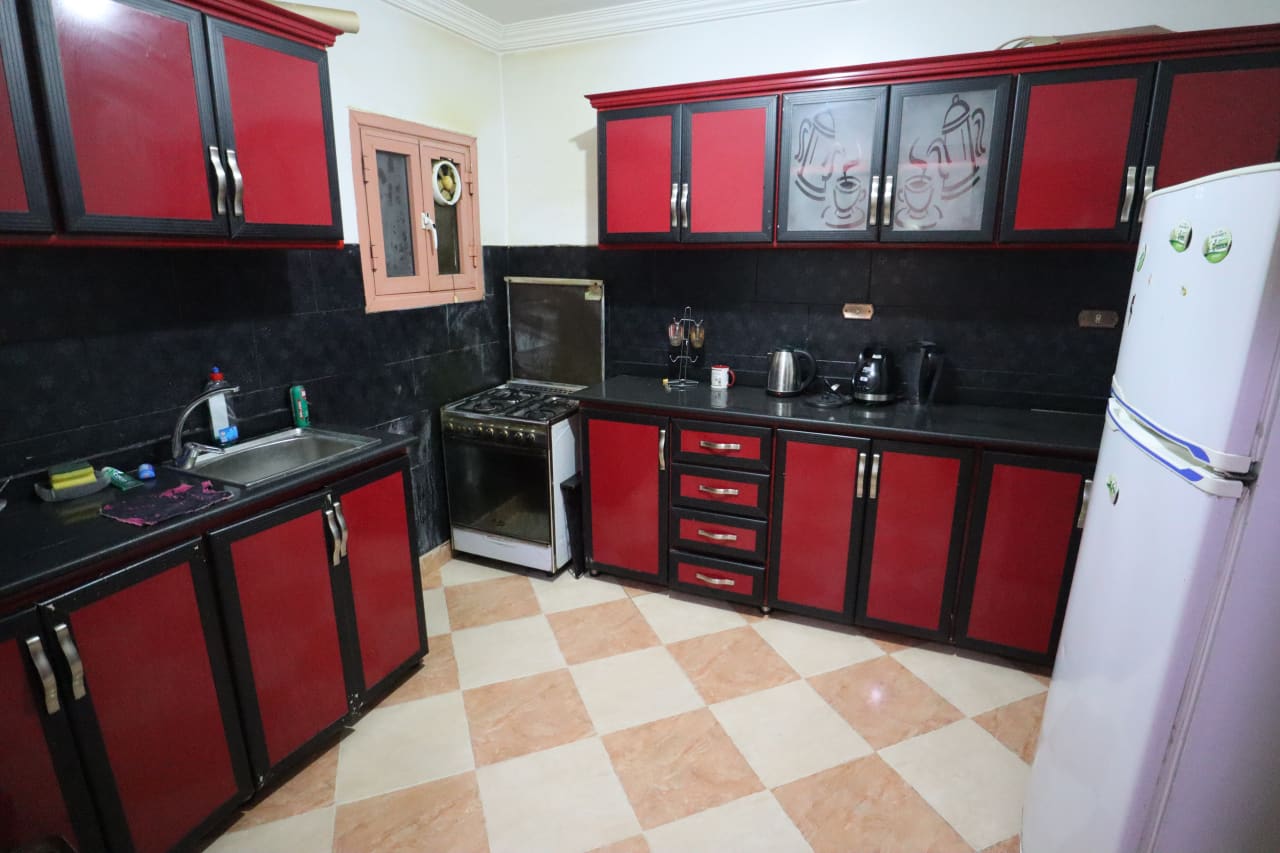 Furnished 2 Bedrooms Apartment in Maadi Sarayat