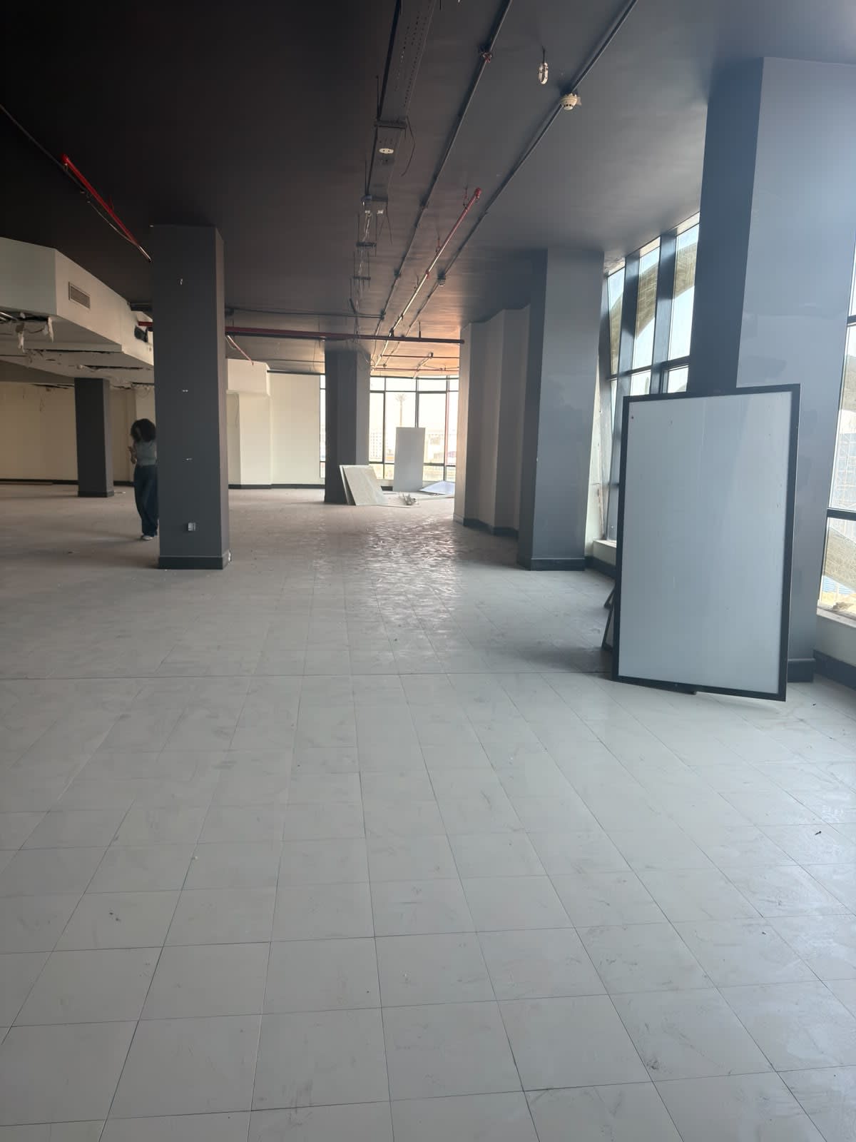 Administrative Space For Rent | 2500m² | North 90. 