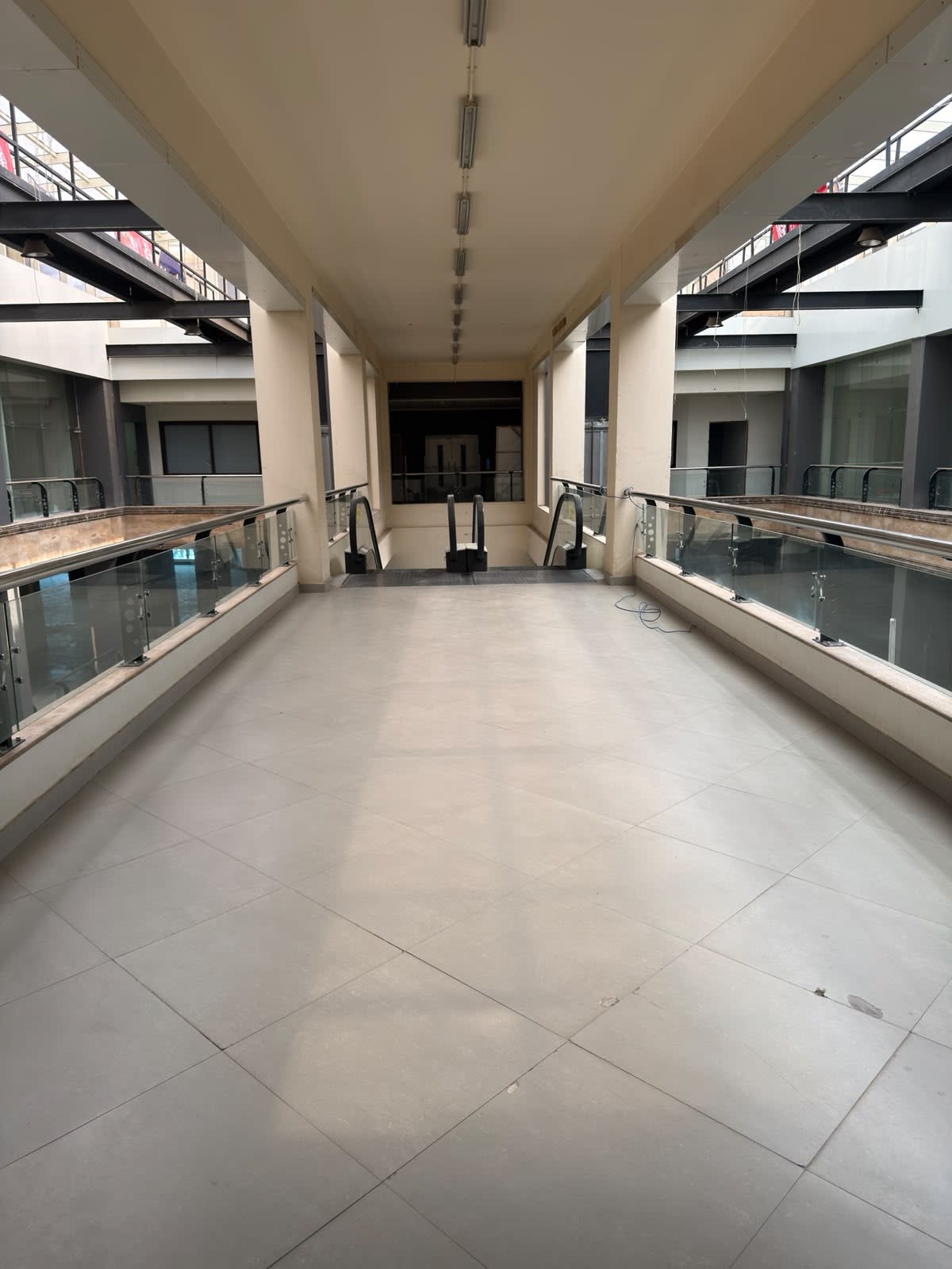 Administrative Space For Rent | 2500m² | North 90.