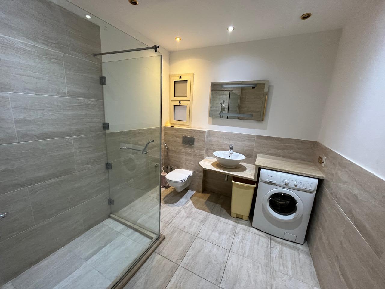 High-End 330 M2 Duplex in Maadi