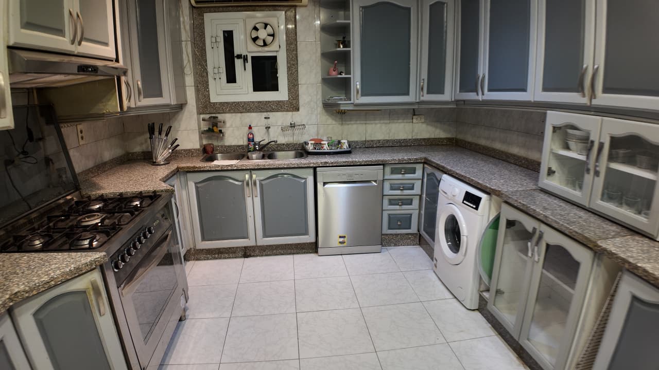 Furnished Apartment In Prime Location In Zamalek|150 SQM