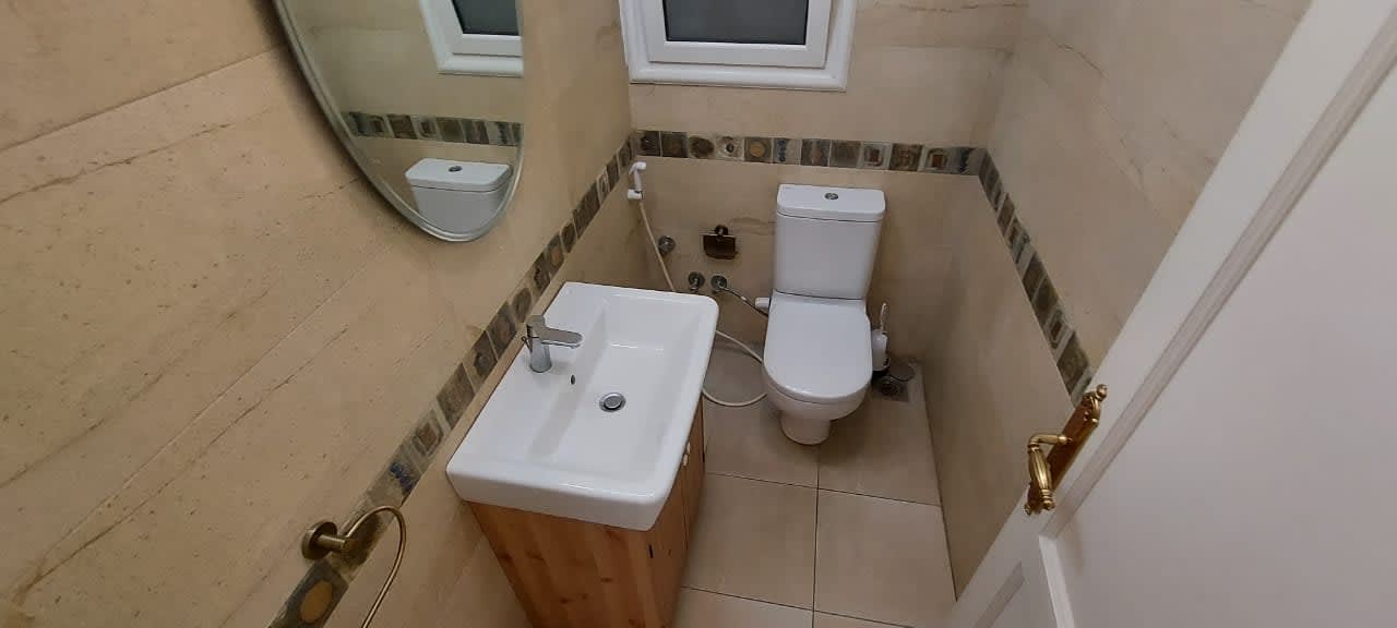 Warm & Inviting Furnished Apartment In Maadi Sarayat.