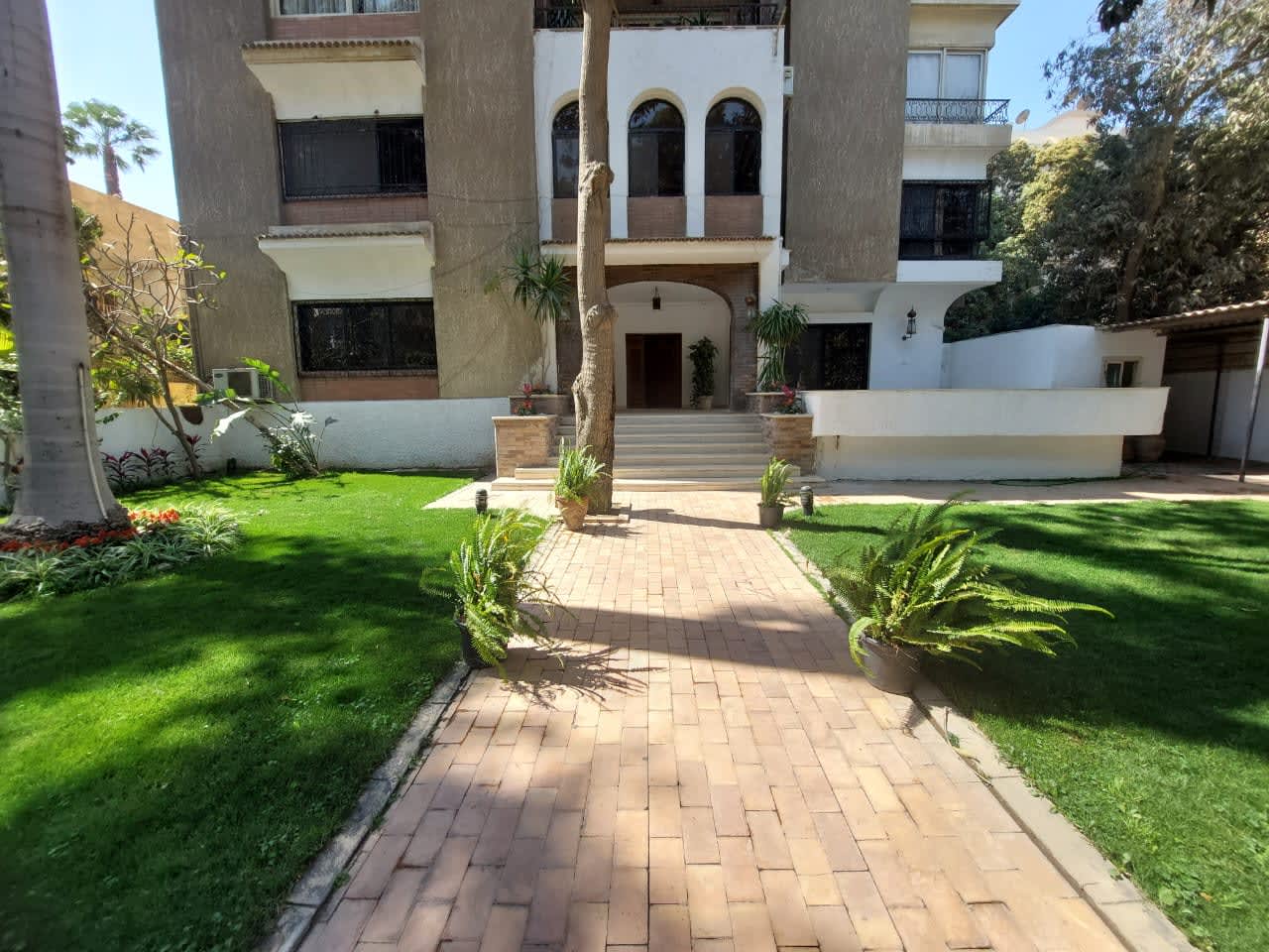 4 bedroom Duplex for rent in Sarayat