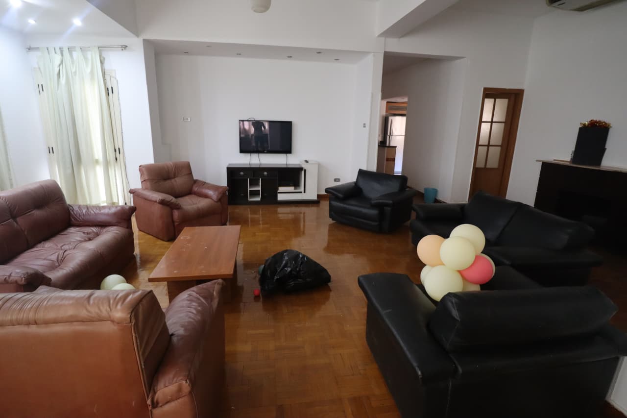 4 bedroom Apartment for rent in Sarayat