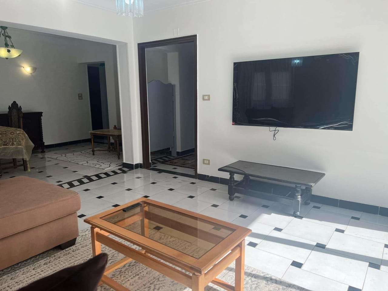 Furnished 2-Bedrooms Apartment With Cozy Area In Maadi Degla