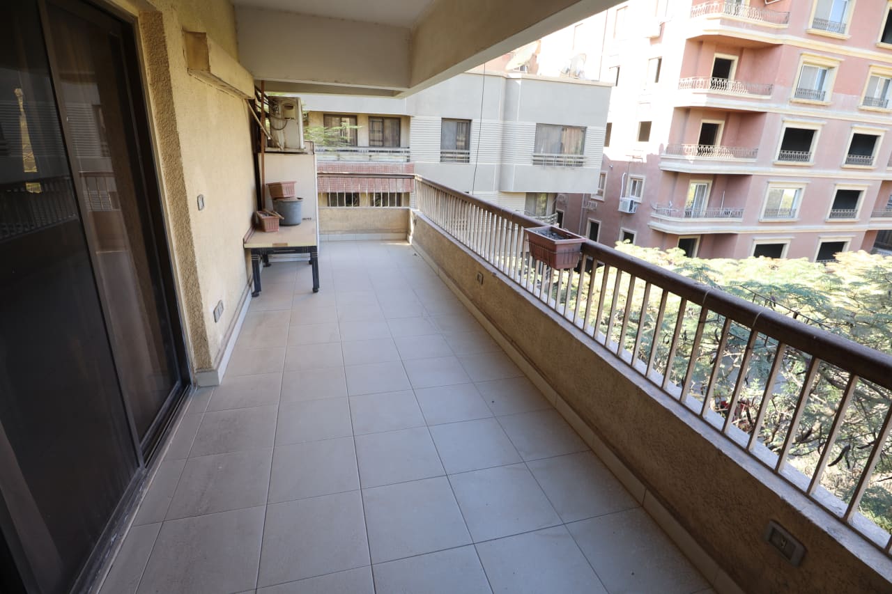 Premium Furnished Apartment in Maadi Degla With 220m²