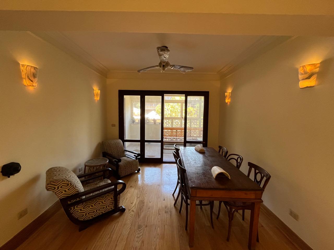 Amazing 2-Bedrooms Apartment In The Heart Of Maadi Sarayat|180m².