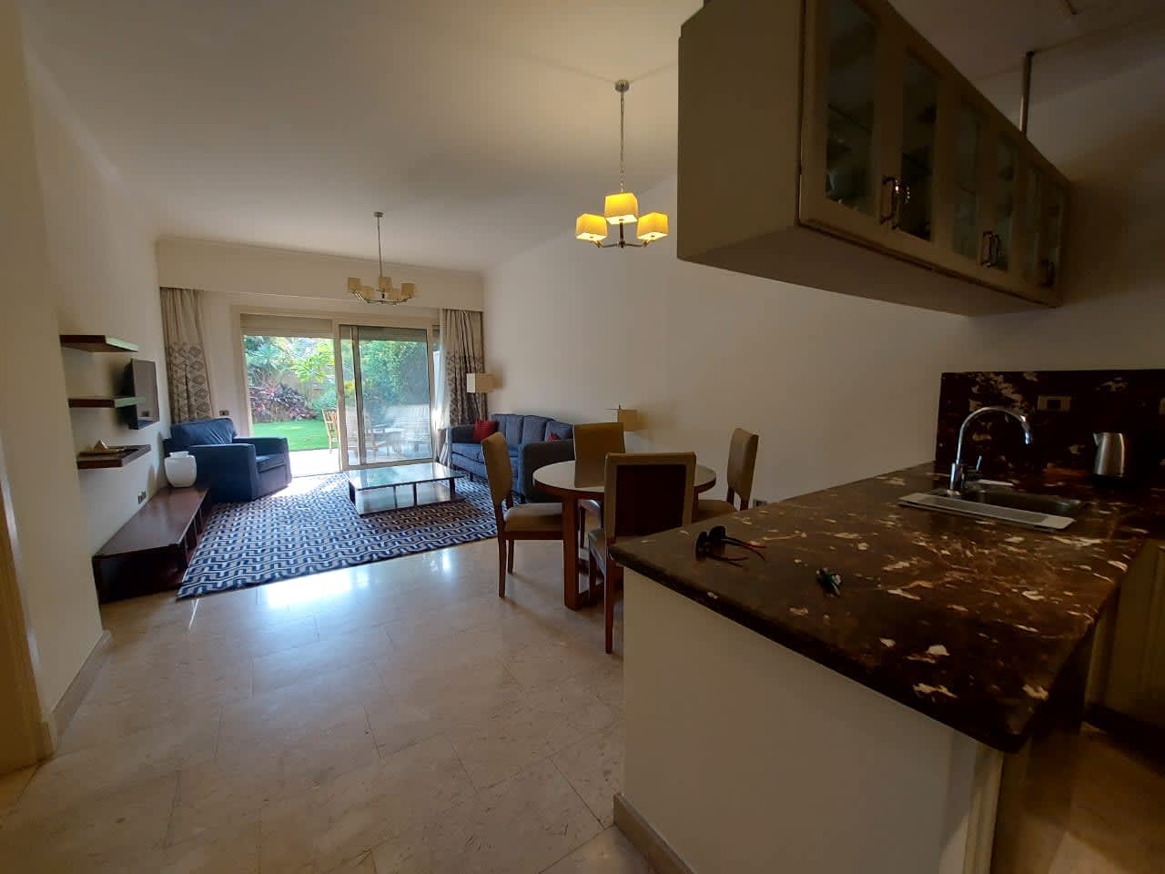 Charming Ground Floor Apartment with Garden