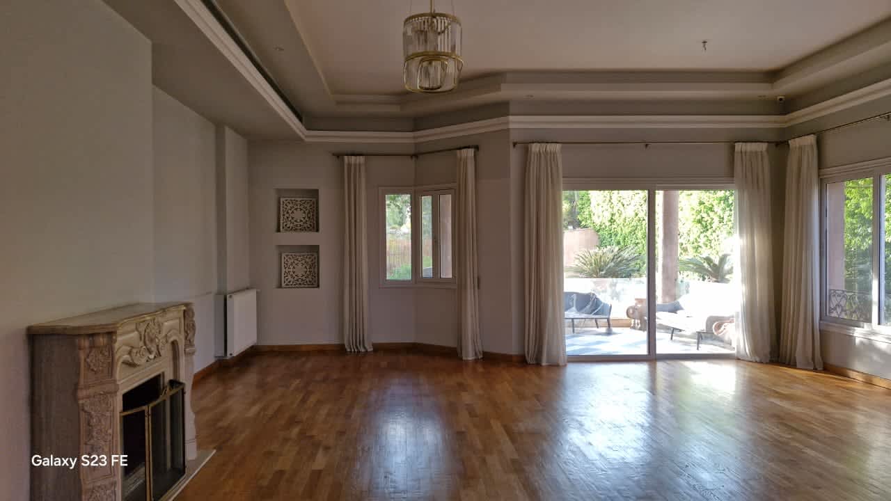 Spacious 5-Bedroom Villa with Shared Pool in Katameya Heights