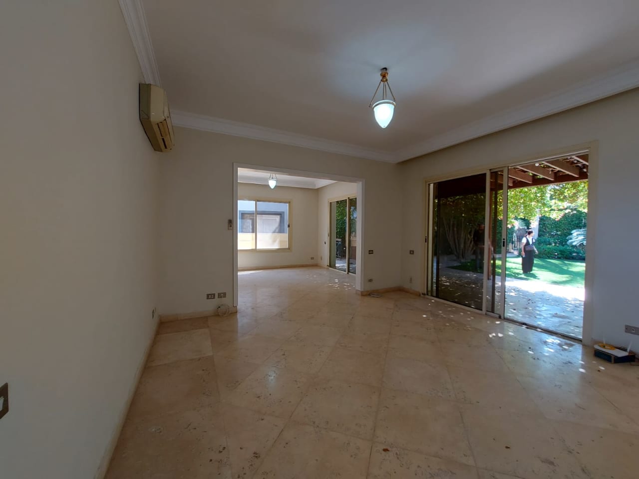 Amazing 6-Bedroom Villa in Katameya Heights