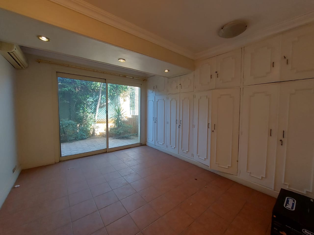 Amazing 6-Bedroom Villa in Katameya Heights