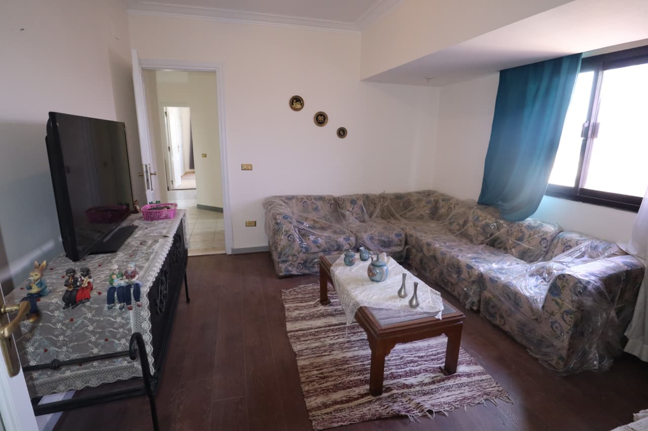 Furnished 3-Bedrooms Apartment In Maadi Degla|220m²