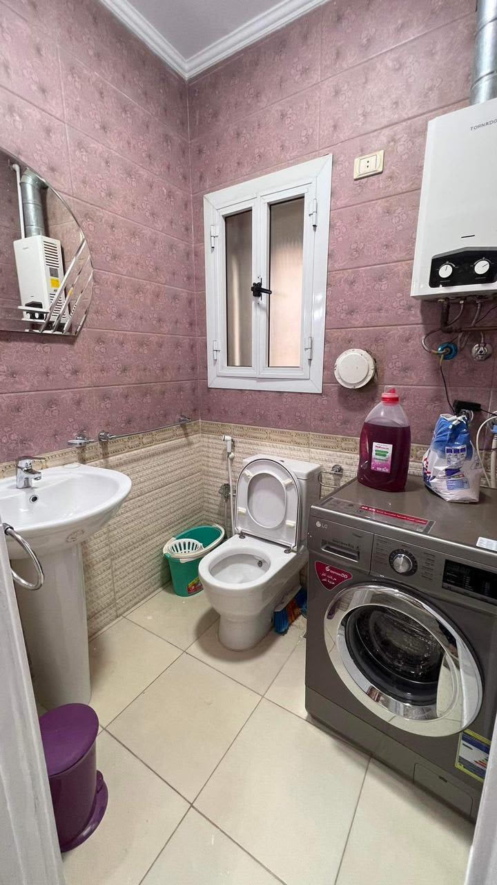 A Cozy Escape In A Fully Furnished Degla Maadi Apartment
