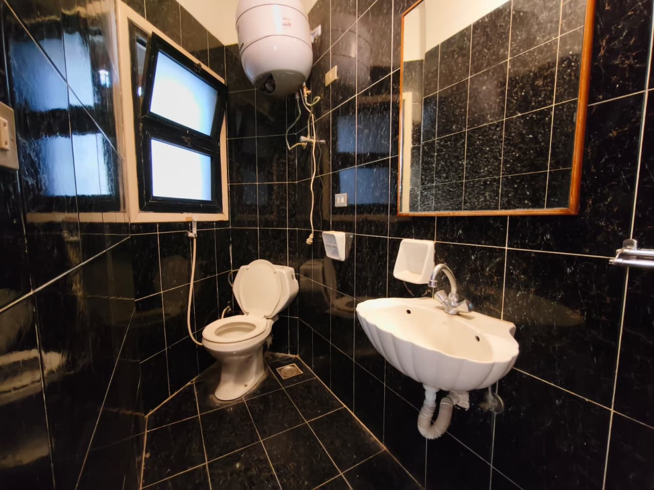 Bright & Spacious Apartment in Degla Maadi